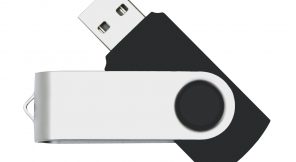 Black foading thumb drive with clipping path